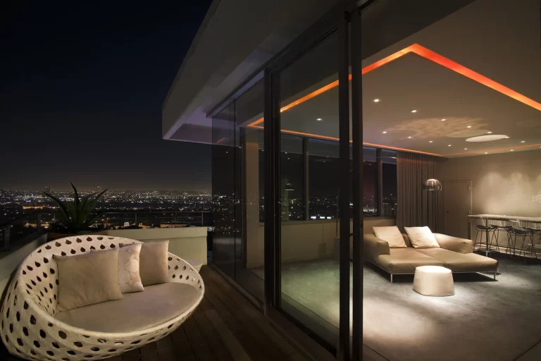 Themed Hotels in Los Angeles. Andaz West Hollywood.2