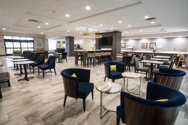 Wingate by Wyndham Dallas Love Field with indoor pool in dallas 45