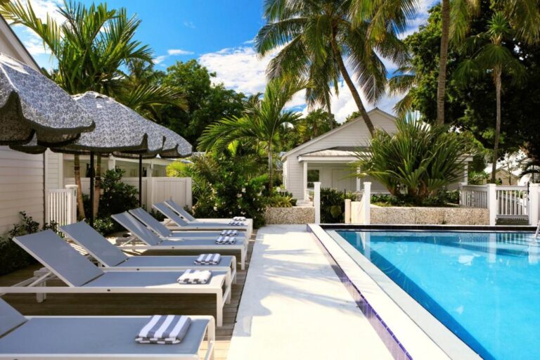 romantic hotels at Kimpton Winslow's Bungalows, an IHG Hotel in key west