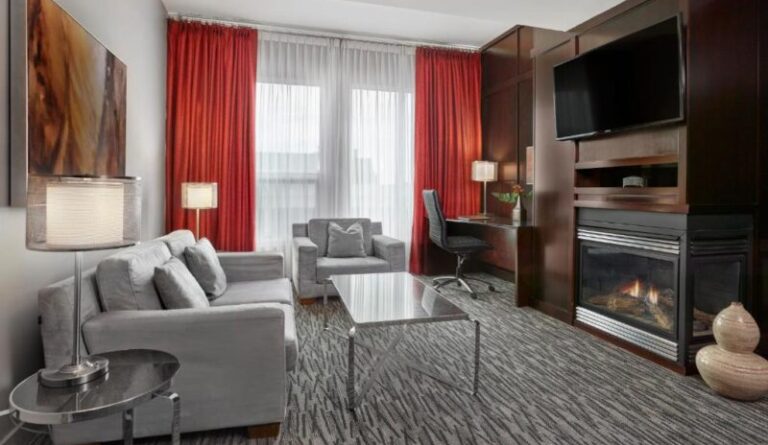 romantic hotels at Matrix Hotel in edmonton