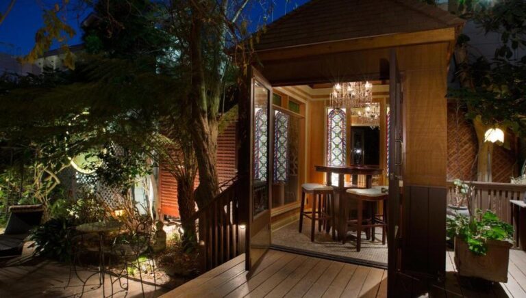 romantic hotels at Noe's Nest Bed and Breakfast in northern california