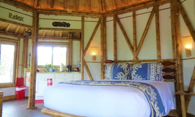 romantic hotels in hawaii at Bamboo Treehouse