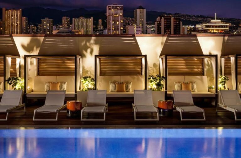 romantic hotels in hawaii at Halepuna Waikiki by Halekulani