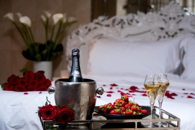 romantic hotels in london at The Montague On The Gardens