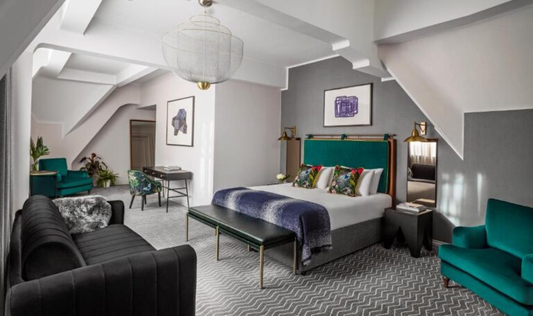 romantic hotels in manchester at Kimpton Clocktower, an IHG Hotel