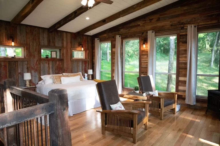 wisconsin dells romantic hotels at The Water Villa