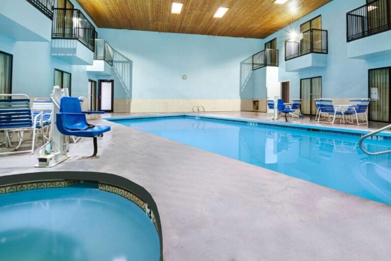 Days Inn by Wyndham - Indoor Pool Area with Hot Tub