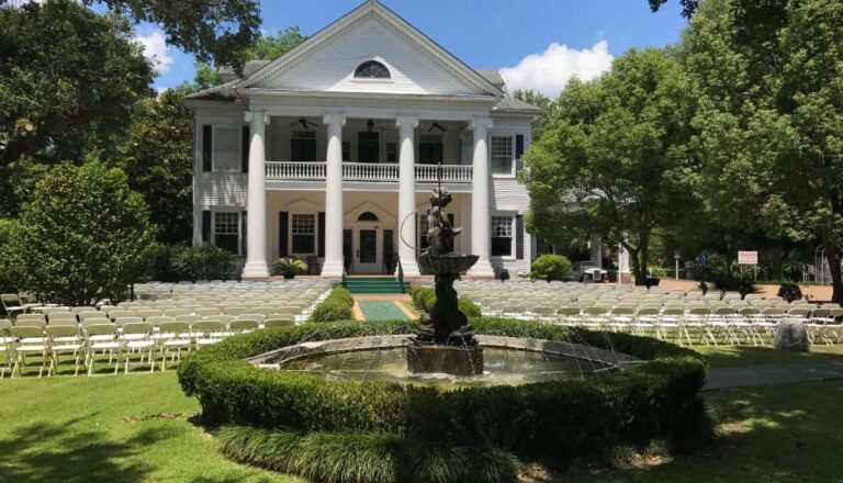 Historic Michabelle Inn honeymoon suites in new orleans