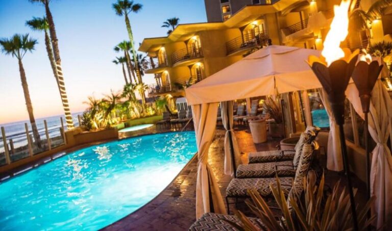 Pacific Terrace Hotel honeymoon suites in san diego