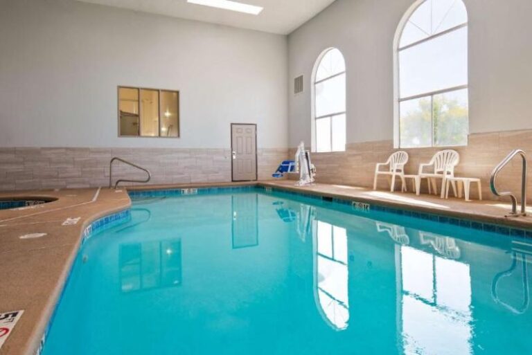 SureStay Hotel by Best Western - Indoor Pool Area with Hot Tub