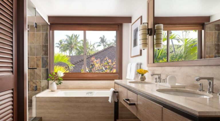 hawaii honeymoon suites at Four Seasons Resort Hualalai