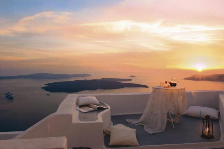 honeymoon suites at Altana Heritage Suites in santorini
