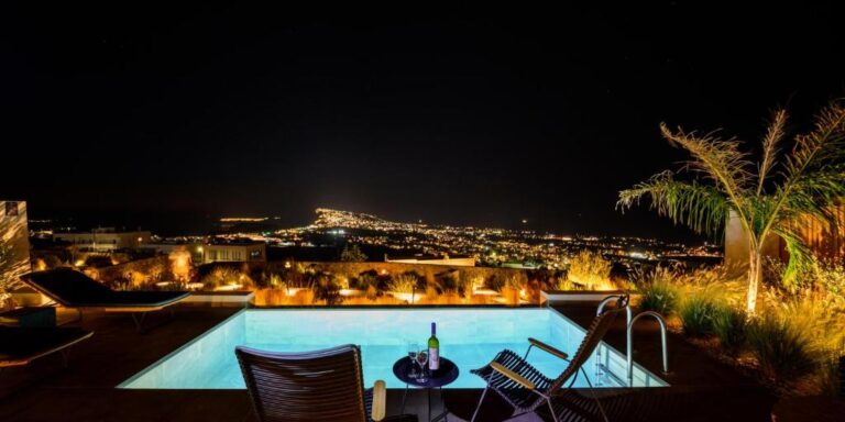 honeymoon suites at Apikia Santorini in santorini