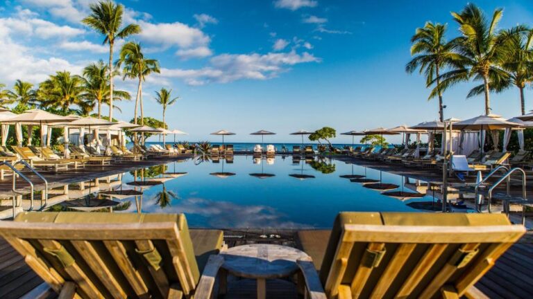 honeymoon suites at Four Seasons Resort Hualalai in hawaii