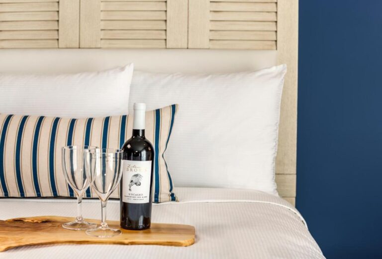 honeymoon suites at Paradise Point Resort & Spa in san diego