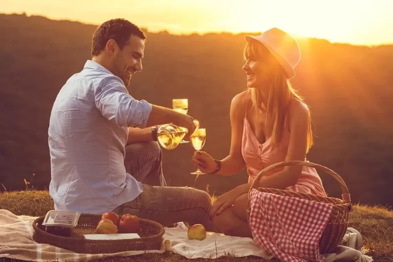 honeymoon suites at Quiet Mind Mountain Lodge in san diego