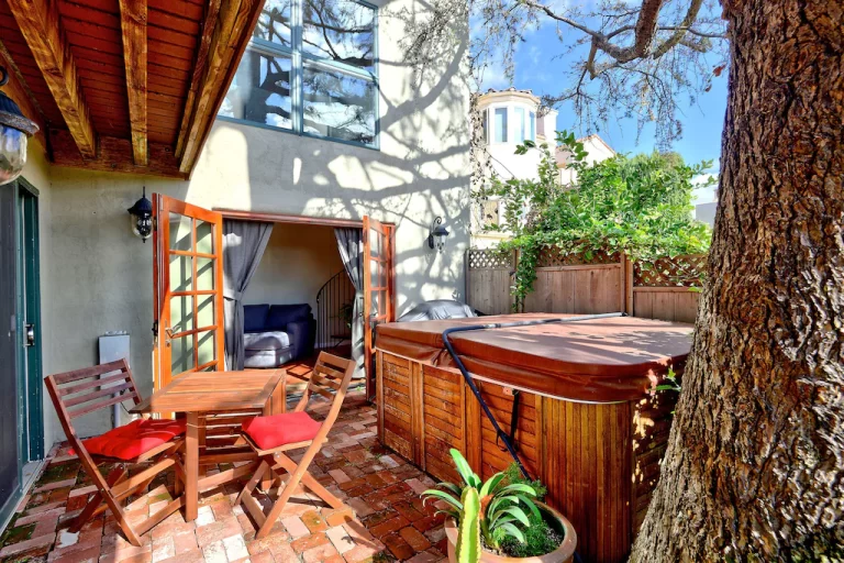 honeymoon suites at Sunny San Diego in san diego