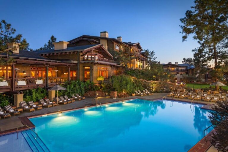 honeymoon suites at The Lodge at Torrey Pines in san diego