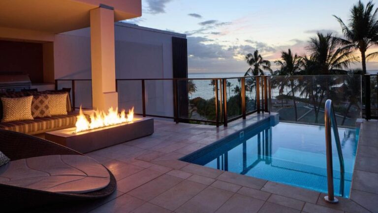 honeymoon suites in hawaii at Andaz Maui at Wailea Resort