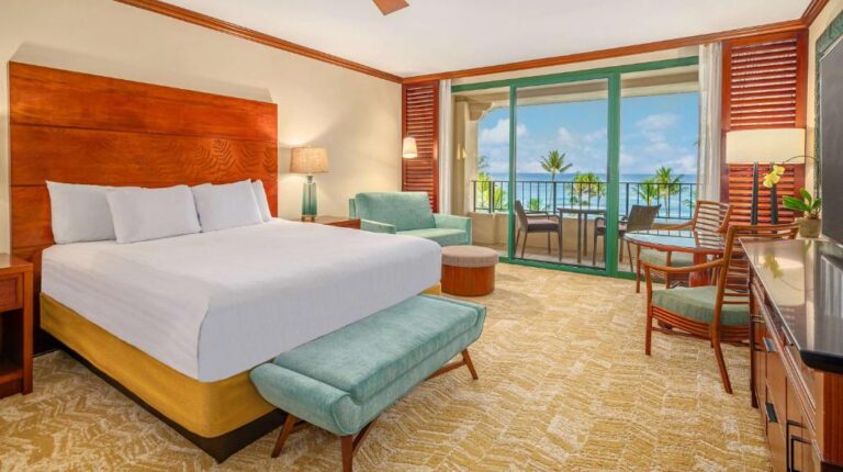 honeymoon suites in hawaii at Grand Hyatt Kauai Resort & Spa