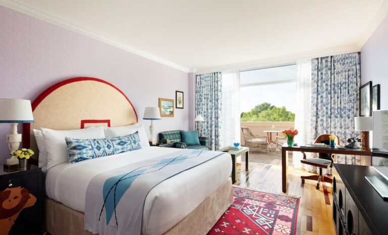 honeymoon suites in raleigh at Graduate Chapel Hill