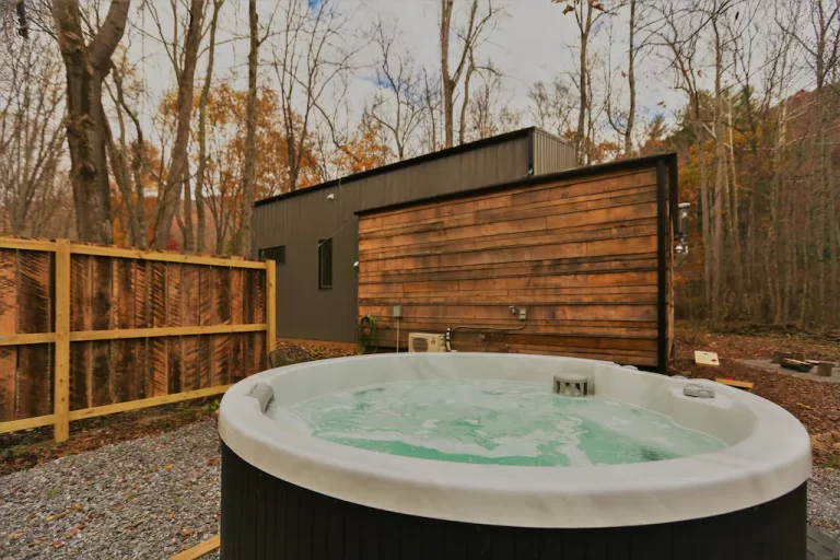 honeymoon suites in raleigh at New Cabin