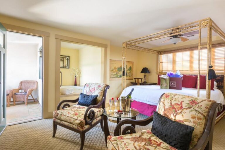 honeymoon suites in san diego at 1906 Lodge