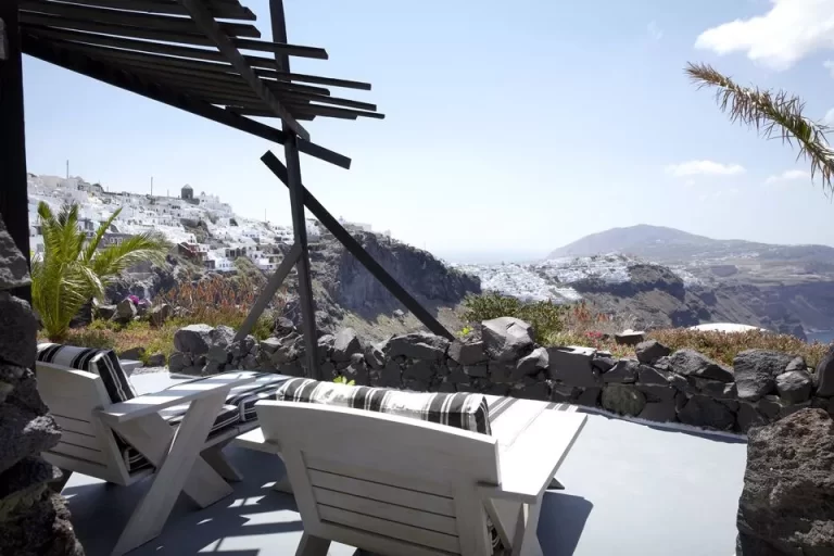 honeymoon suites in santorini at Honeymoon Petra Villas