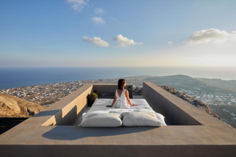 honeymoon suites in santorini at Santorini Sky, The Lodge