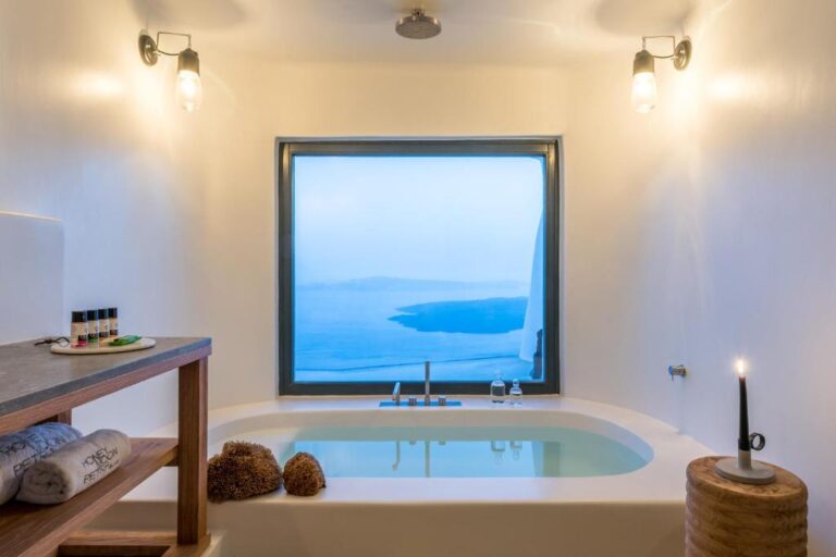 honeymoon suitesin santorini at Honeymoon Petra Villas