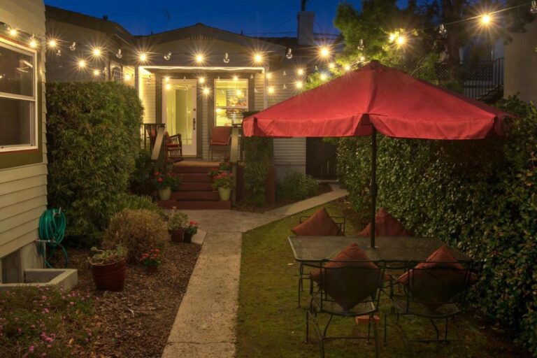 san diego honeymoon suites at Hillcrest House Bed & Breakfast