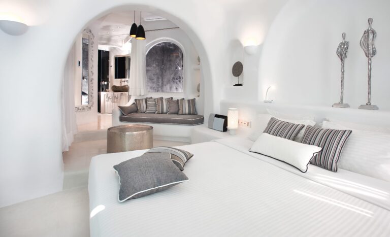 santorini honeymoon suites at Dana Villas & Infinity Suites