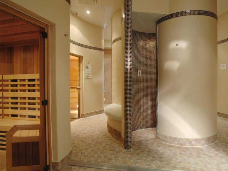 Macdonald hotel spa England 2