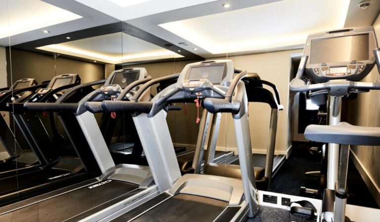 Bristol Harbour hotel spa 5