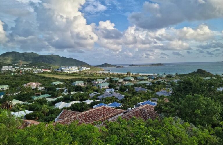 Club Fantastico clothing optional hotel in the caribbean