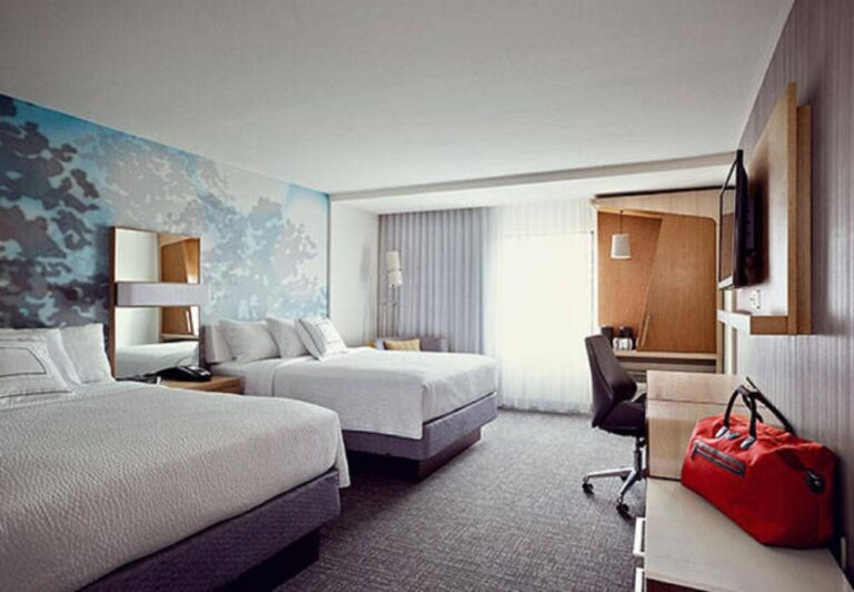 Courtyard by Marriott Gatlinburg Downtown with indoor pool in gatlinburg 4