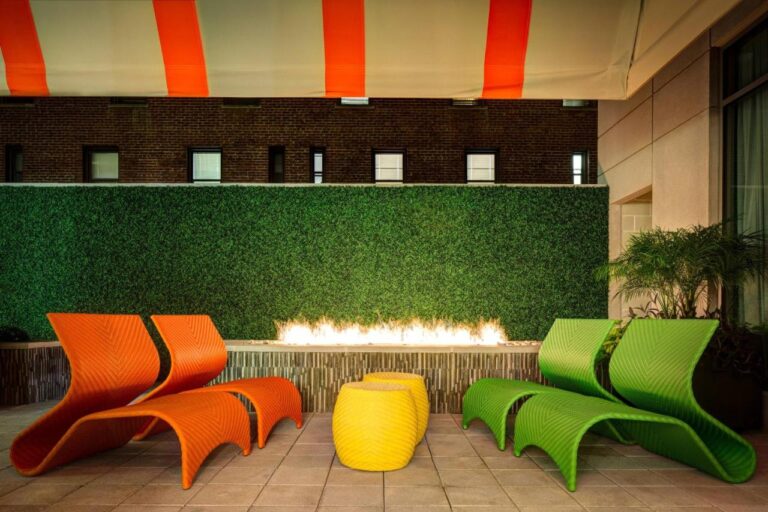 Courtyard by Marriott Washington, D.C. Foggy Bottom with indoor pool in dc 2