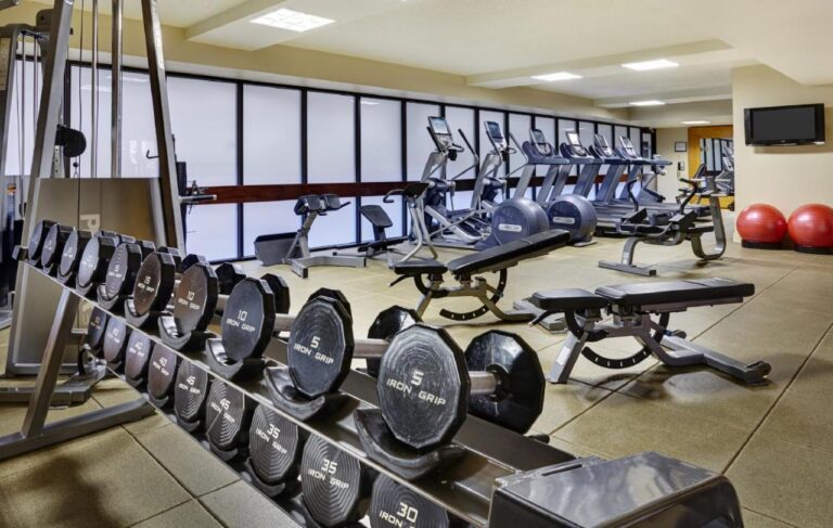Embassy Suites by Hilton Washington D.C. Georgetown with indoor pool 5
