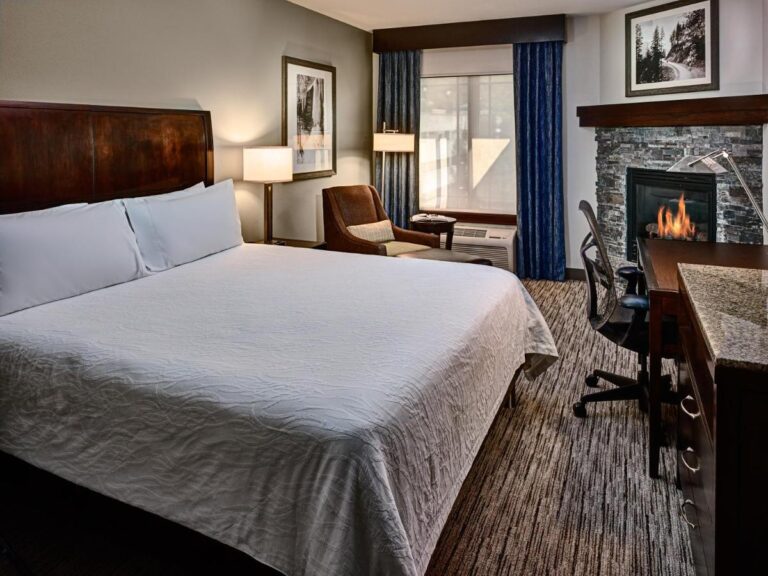 Hilton Garden Inn Gatlinburg with indoor pool in gatlinburg 3