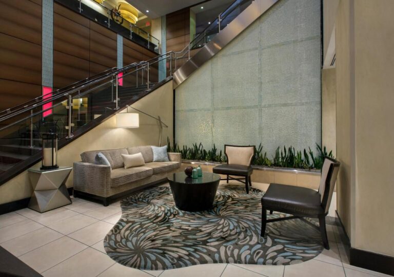 Hilton Garden Inn Washington D.C. U.S. Capitol with indoor pool in dc 2