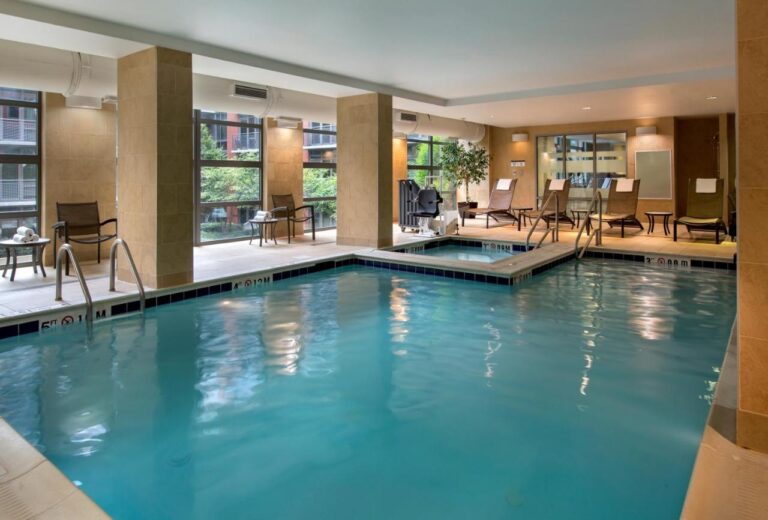 Hilton Garden Inn Washington D.C. U.S. Capitol with indoor pool in dc