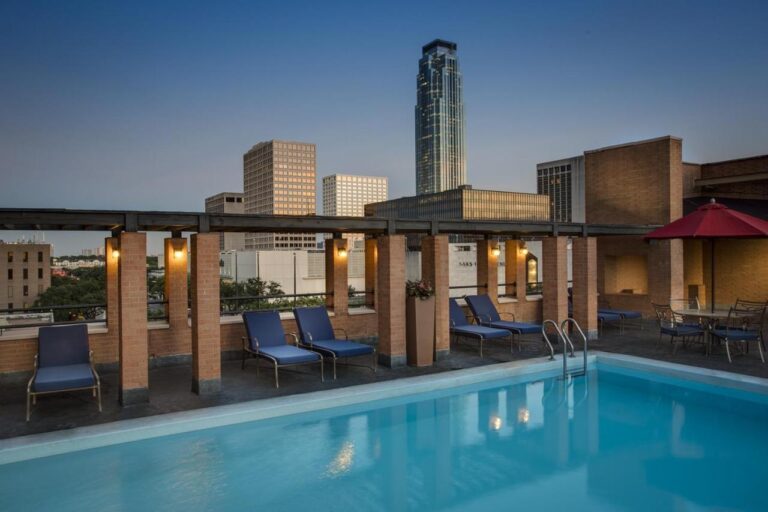 JW Marriott Houston by the Galleria with indoor pool in houston 2