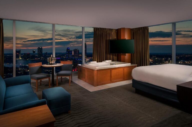 Seneca Niagara Resort & Casino weekend getaways from toronto