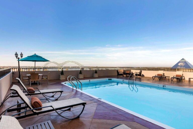 honeymoon suites at Comfort Inn Memphis in memphis