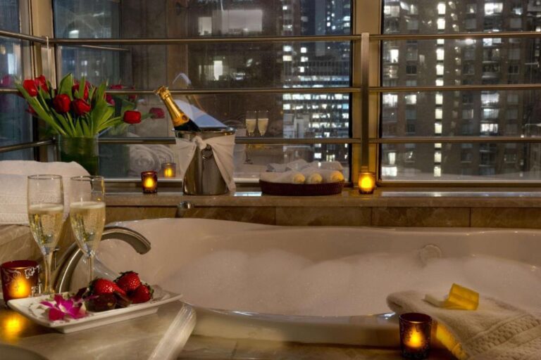 honeymoon suites at The Kimberly Hotel in nyc