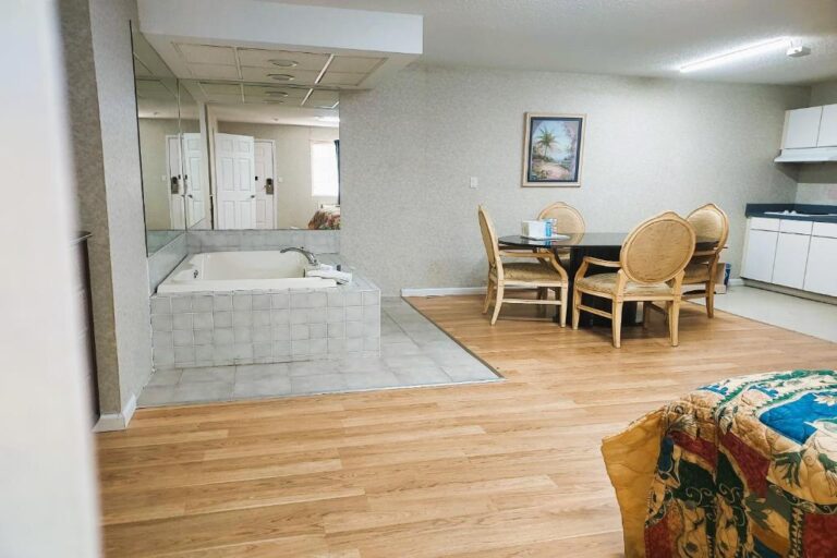 honeymoon suites in atlantic city at Studio Inn and Suites