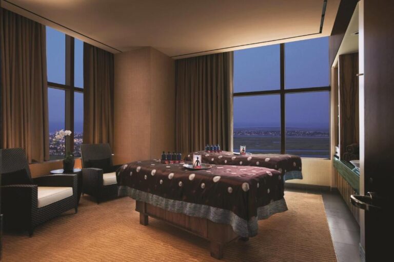 honeymoon suites in atlantic city in The Water Club Hotel