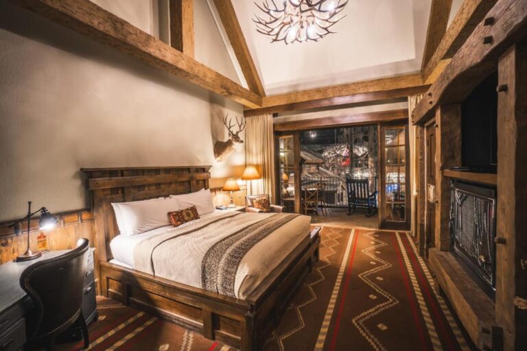 honeymoon suites in memphis at Big Cypress Lodge