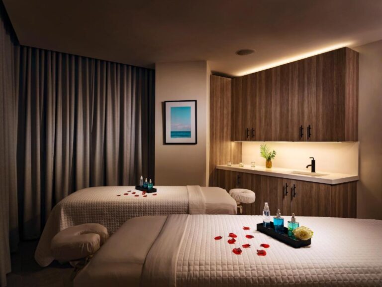 new jersey honeymoon suites at Wave Resort