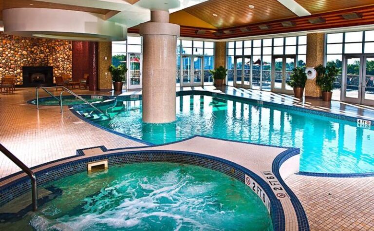 weekend getaways at Seneca Niagara Resort & Casino from toronto